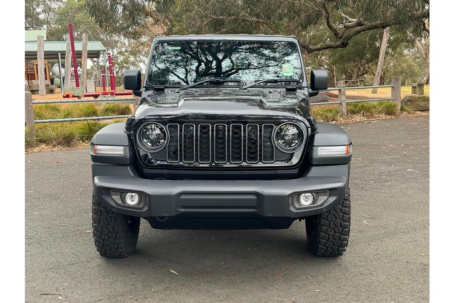 2025 Jeep Wrangler Rubicon JL Photo 2