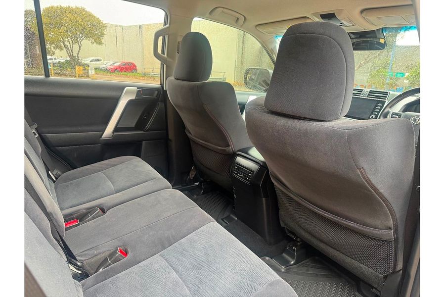 2021 Toyota Landcruiser Prado GXL GDJ150R Photo 13