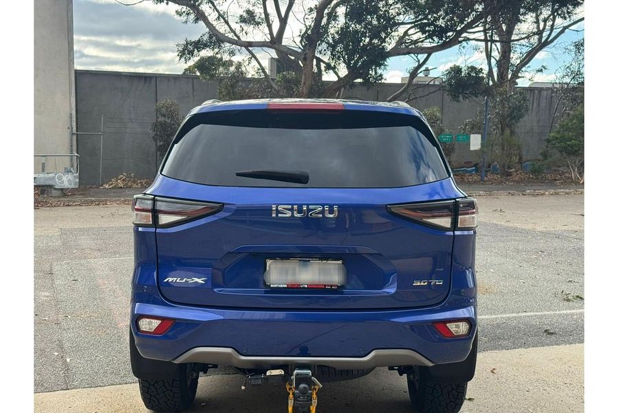 2022 Isuzu MU-X LS-U Photo 7