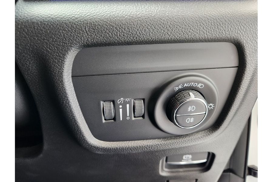 2023 Jeep Grand Cherokee Overland WL Photo 25