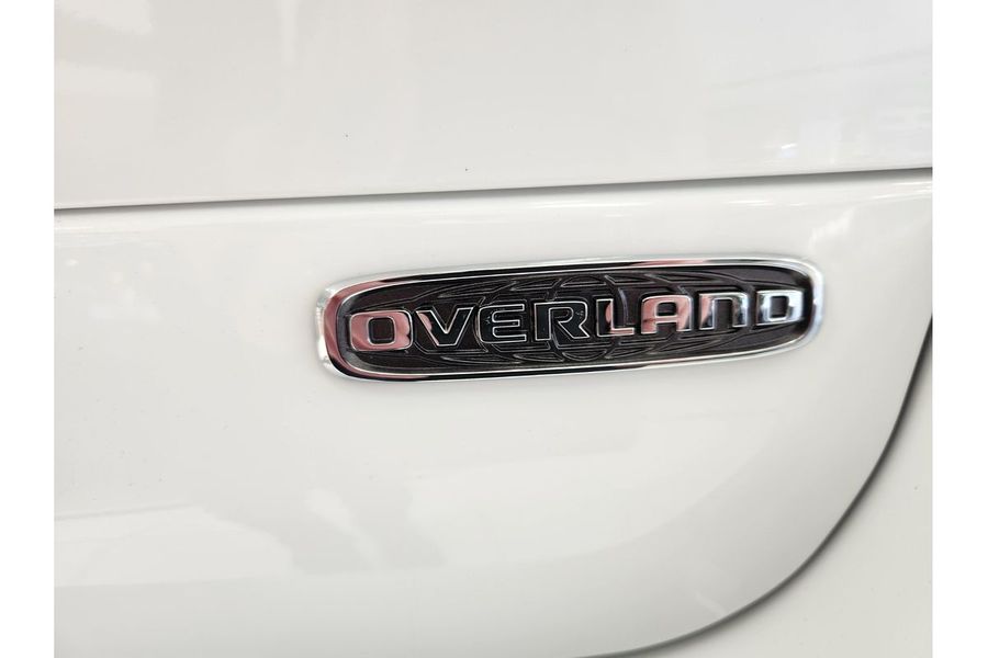 2023 Jeep Grand Cherokee Overland WL Photo 9