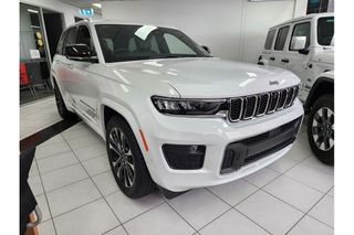 2023 Jeep Grand Cherokee Overland WL Thumbnail