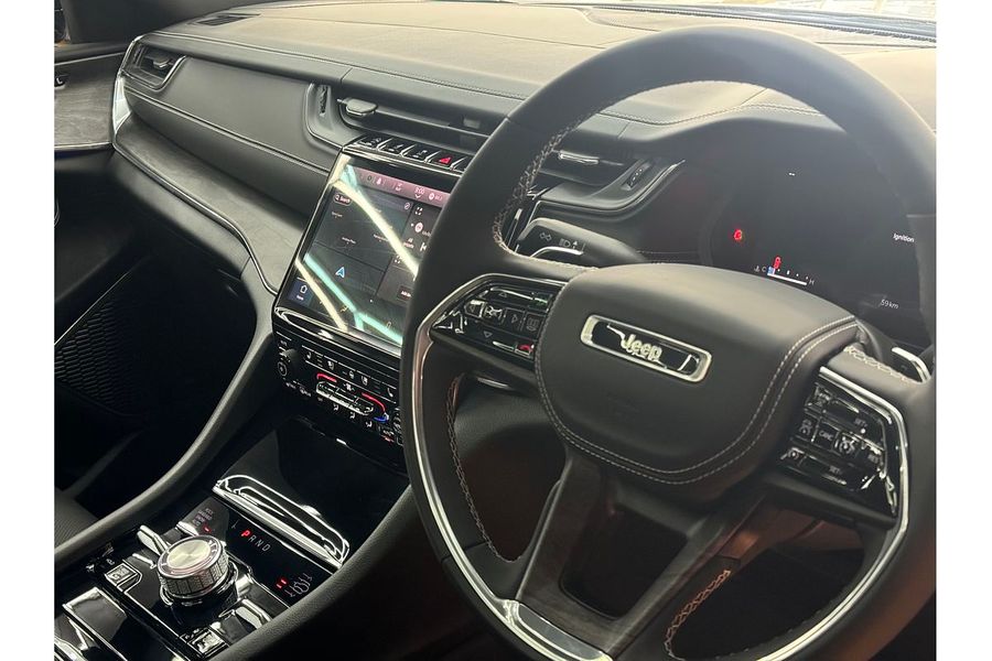 2023 Jeep Grand Cherokee Overland WL Photo 8