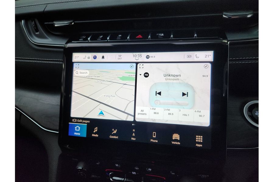 2023 Jeep Grand Cherokee Overland WL Photo 16