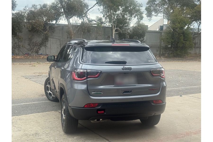 2023 Jeep Compass Trailhawk M6 Photo 2