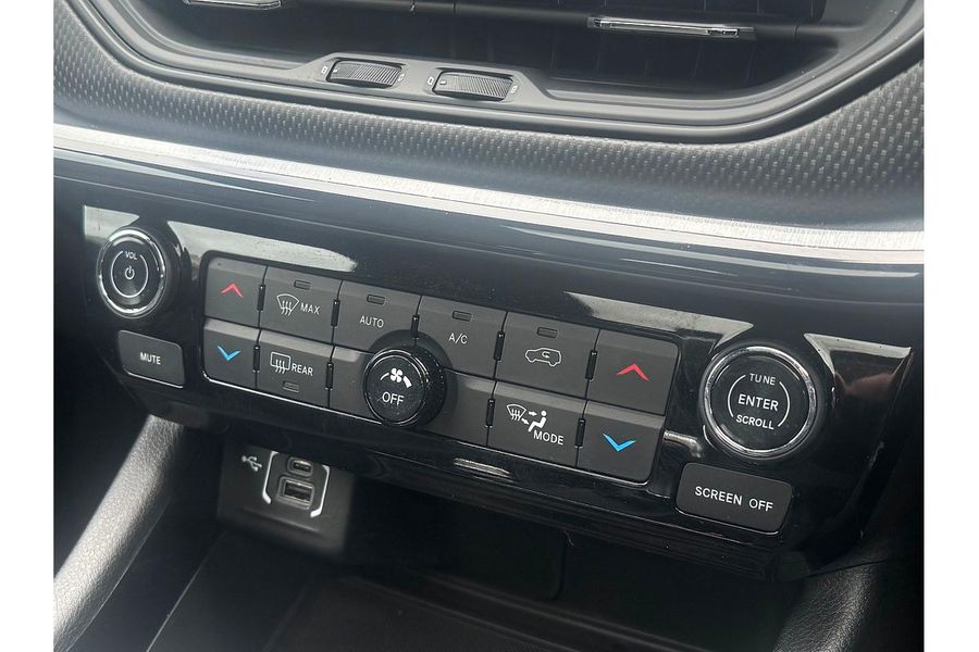 2023 Jeep Compass Trailhawk M6 Photo 18