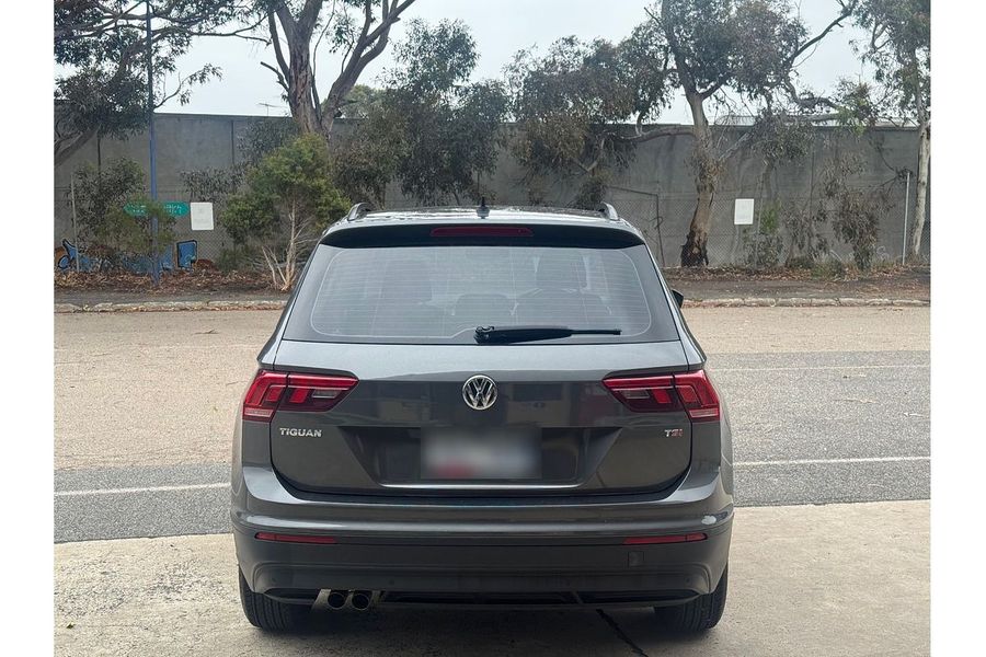 2016 Volkswagen Tiguan 110TSI Trendline 5N Photo 6