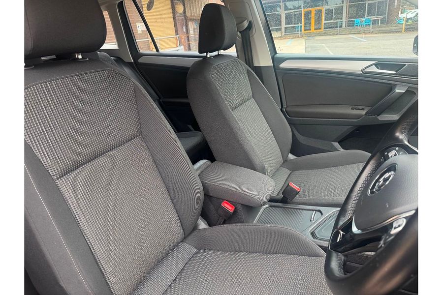 2016 Volkswagen Tiguan 110TSI Trendline 5N Photo 11