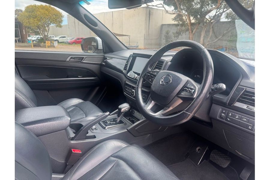 2022 SsangYong Musso Ultimate Q250 4X4 Photo 11