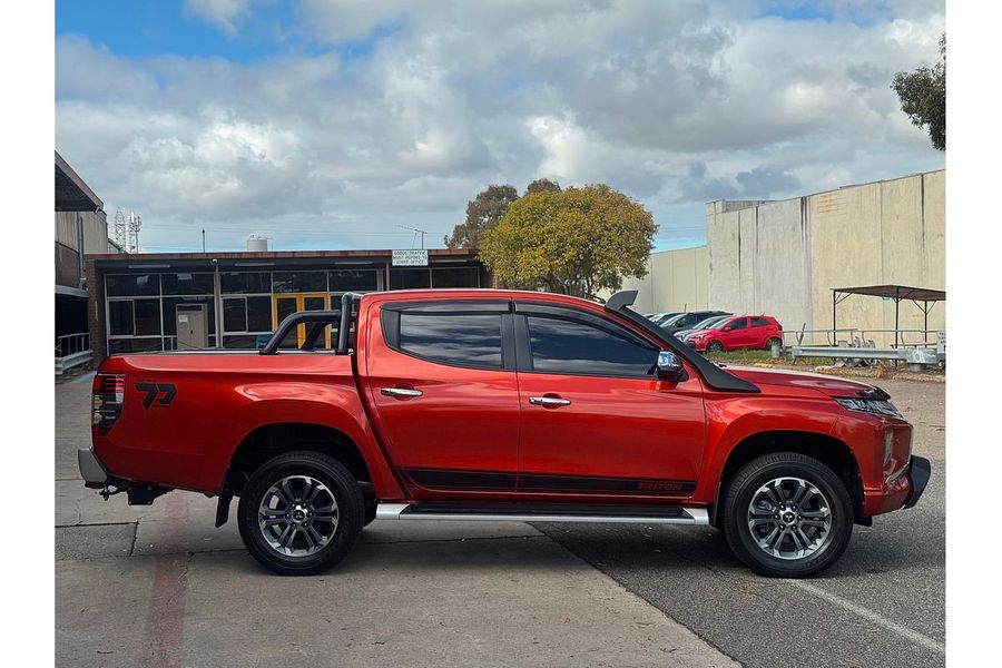 2019 Mitsubishi Triton Toby Price Edition MR 4X4 Photo 5
