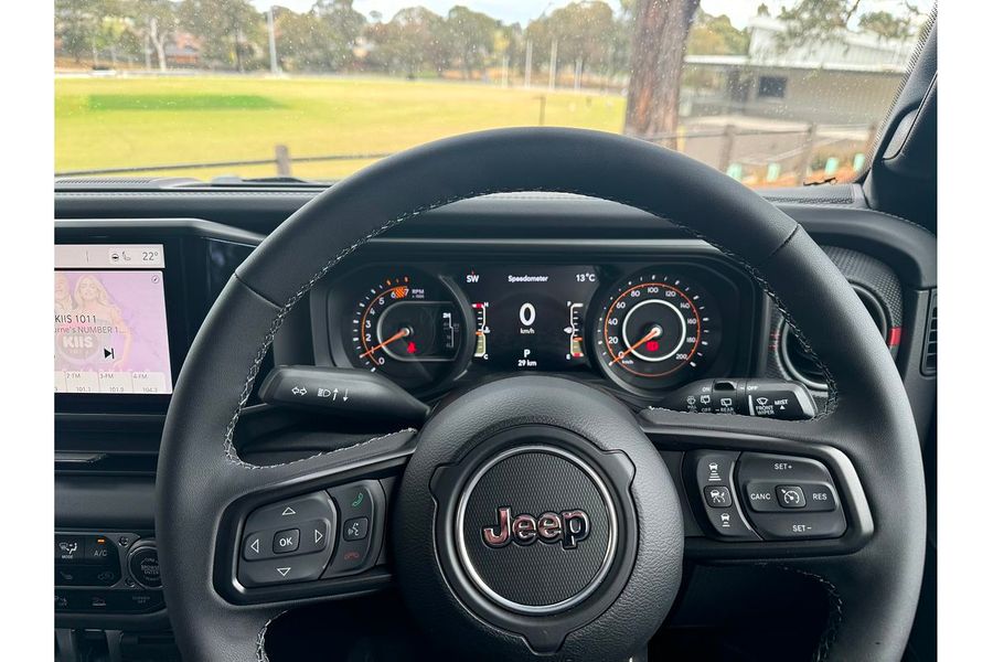 2025 Jeep Gladiator Rubicon JT All Wheel Drive Photo 19